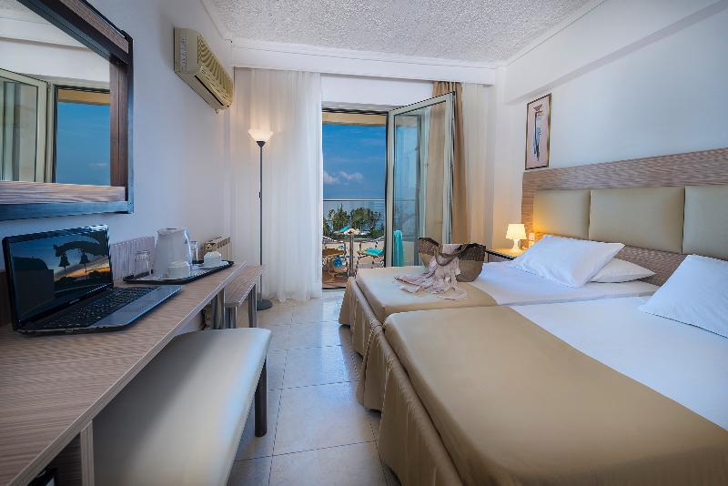 Niriides Beach Hotel Psalidi  Dış mekan fotoğraf